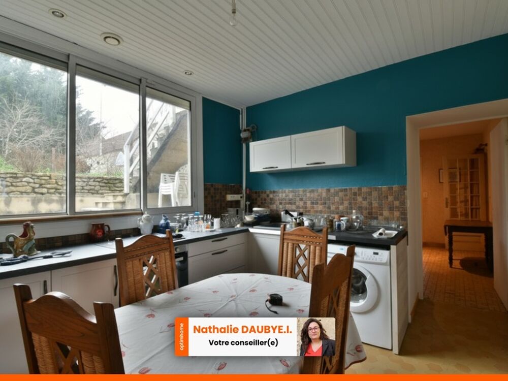 Maison familiale de 9 pièces, 187m² à MAILLET (36)