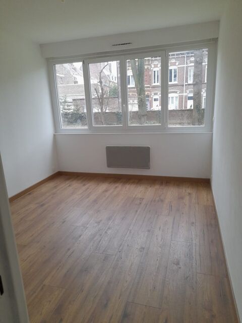  Appartement � louer 2 pi�ces 57 m�