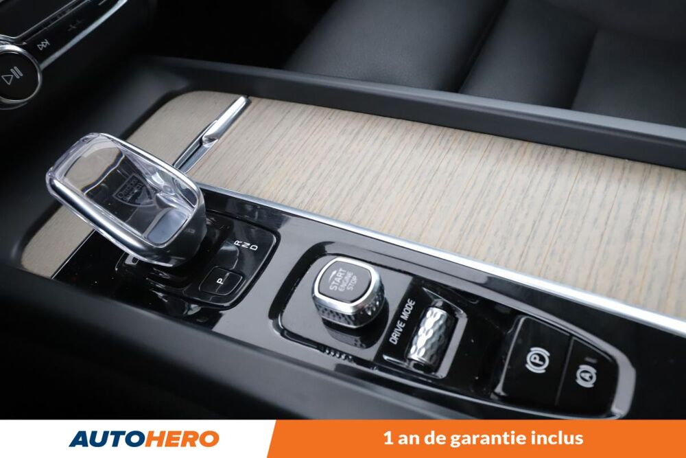 XC60 2.0 B4 AWD Geartronic 8 197 ch 2021 occasion 92130 Issy-les-Moulineaux