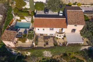  Villa � vendre 6 pi�ces 200 m�