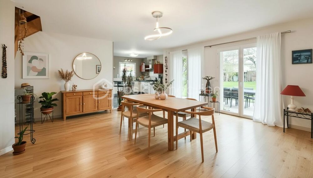 Maison familiale de 223m² au coeur de Bréal Sous Montfort, sur terrain de près de 2000m²