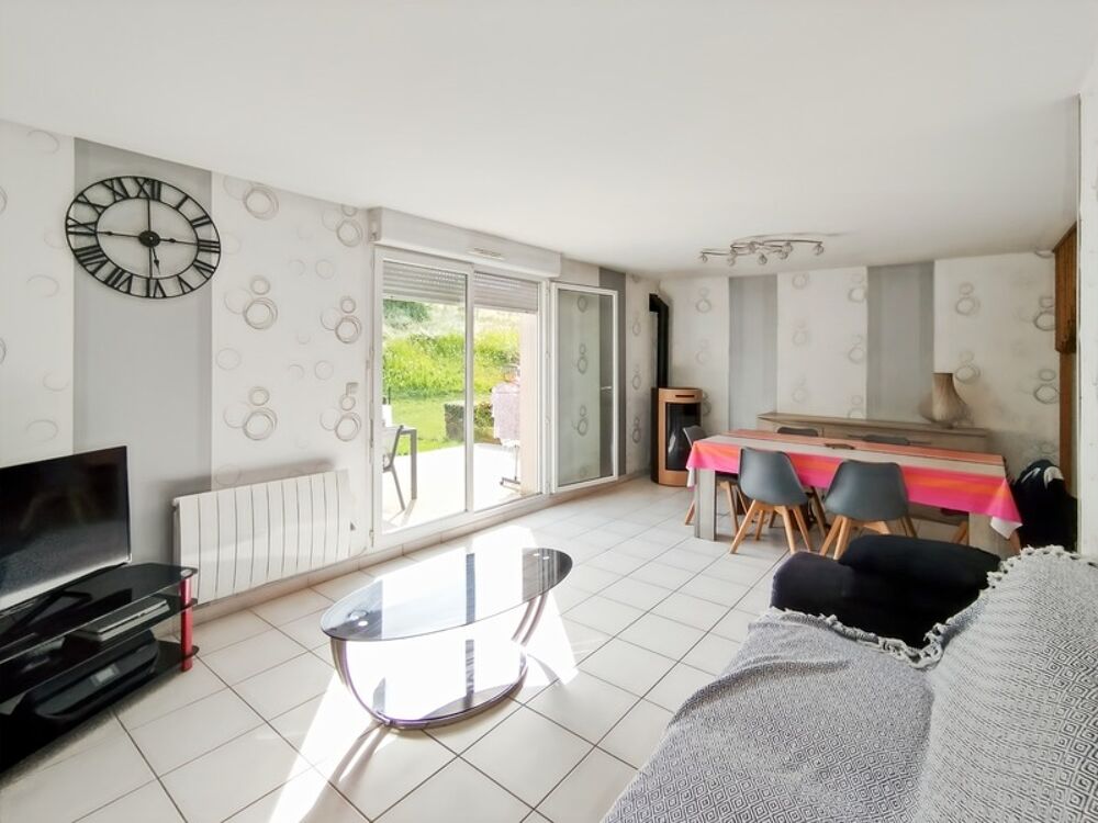 EXCLUSIVITE - 02100 GRICOURT - MAISON SEMI-MITOYENNE - DPE C - 3 CHAMBRES - JARDIN PLEIN SUD - GARAGE