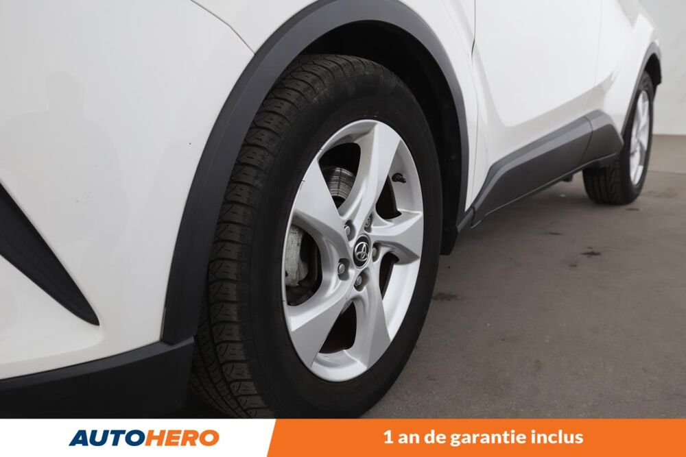 C-HR 1.8 Hybride Dynamic 122 ch 2018 occasion 92130 Issy-les-Moulineaux