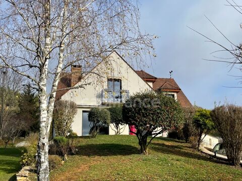 Très proche Beaune, à vendre  maison P6 de 235 m² - Terrain de 3300 895000 Savigny-ls-Beaune (21420)