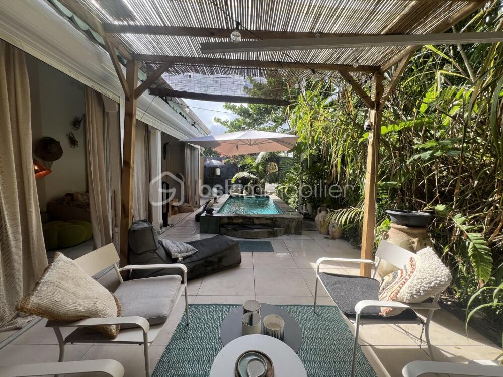 � vendre  Propri�t�/ch�teau Sainte-Anne (97180)