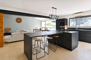  Maison à vendre 9 pièces 214 m²