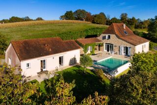  Maison  vendre 10 pices 