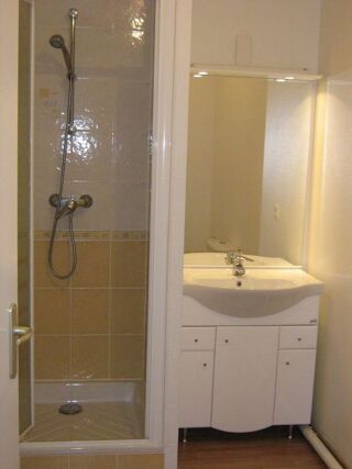  Appartement à louer 1 pièce 24 m²