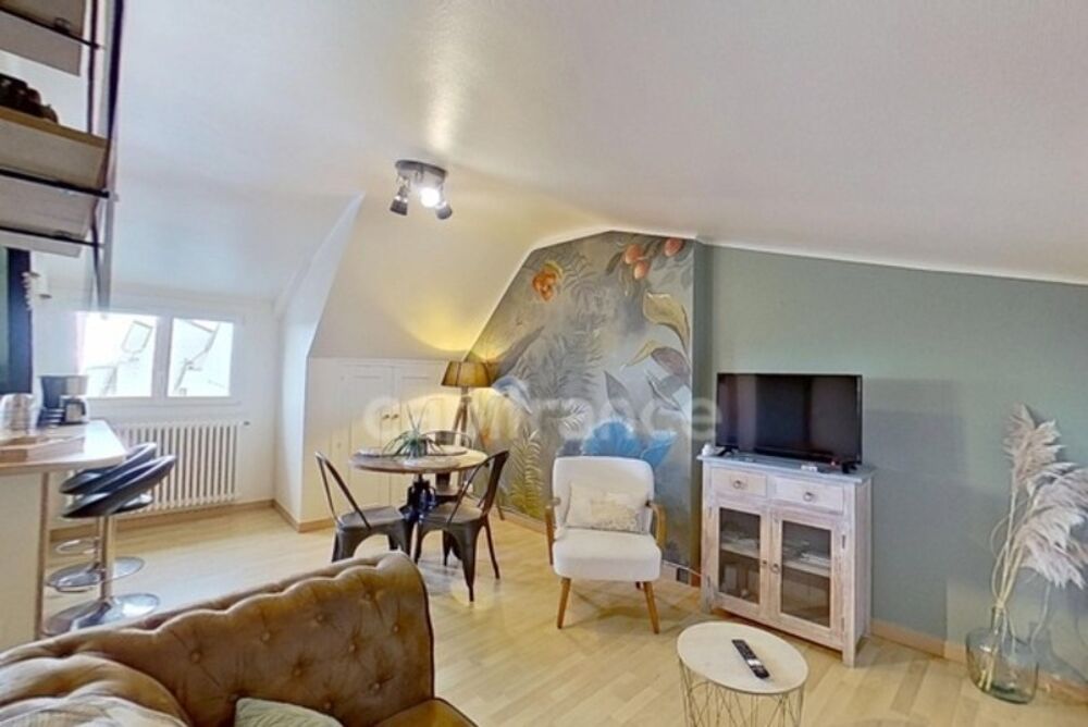 A VENDRE -Exclusivité - Saint-Quay-Portrieux (22) - centre -T2 bis, espace nuit cabine, cave 10 m², vue mer - 32,41 m² Carrez -