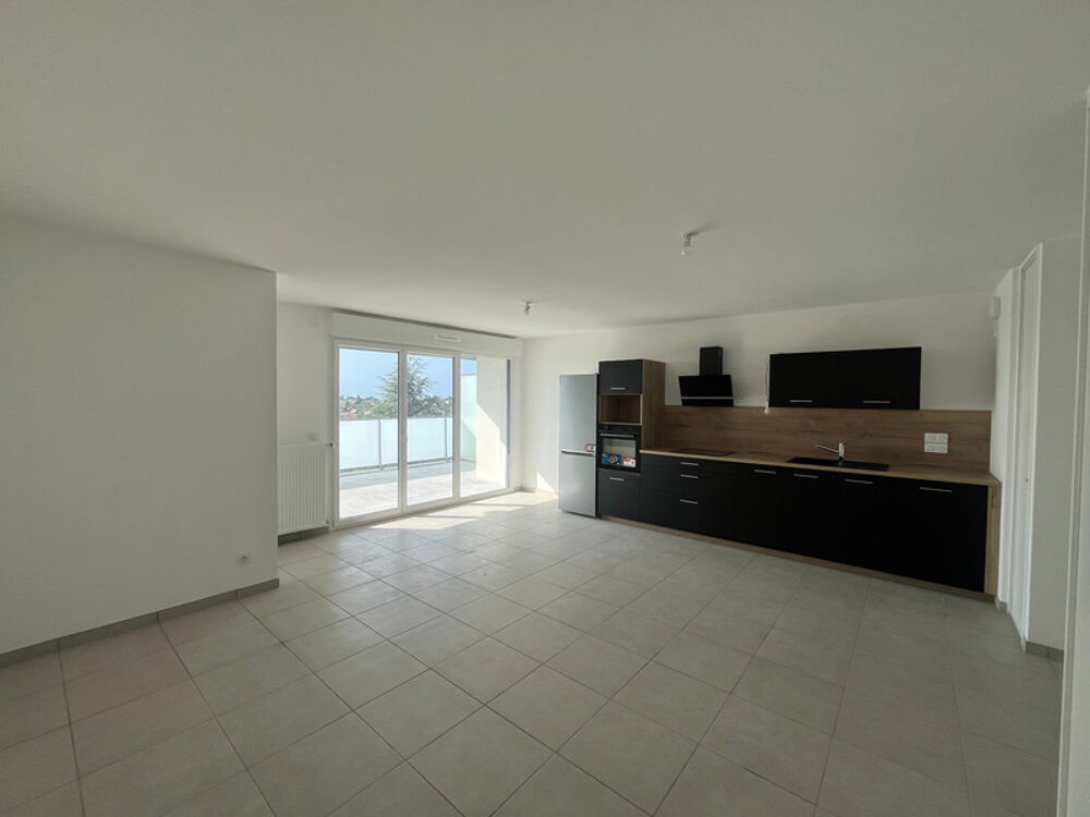 Appartement neuf T3  Dernier étage  Terrasse Vue lac & Château des Allinges  Le Lyaud