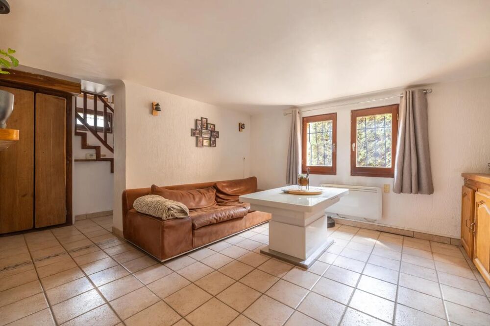 Vente Maison Maison de 7 pièces de 135 m² à Sainte-Geneviève-des-Bois Sainte genevieve des bois