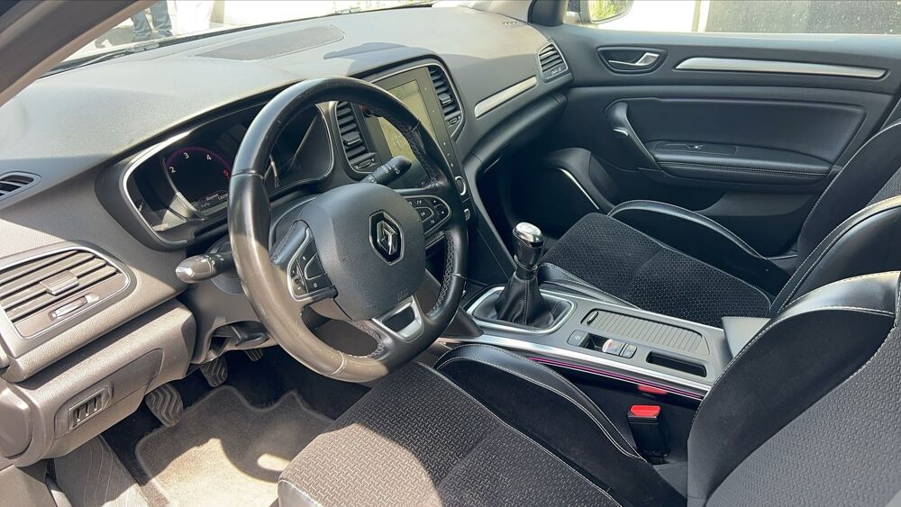M&eacute;gane IV 1.6 dCi 130 Energy Intens 2017 occasion 94500 Champigny Sur Marne