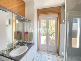  Appartement � vendre 10 pi�ces 198 m�