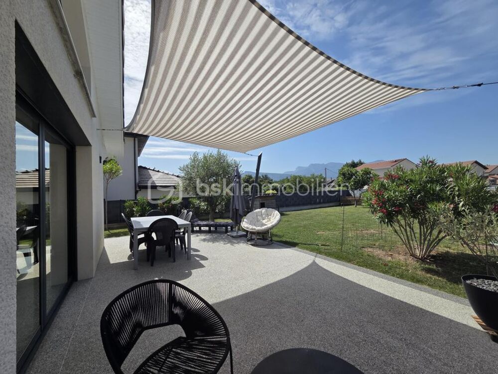 Vente Villa Villa Récente Criel de Moirans     475 000 € Voiron
