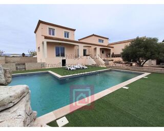  Villa  vendre 4 pices 180 m