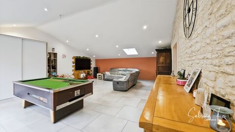   Long�re r�nov�e d'exception � volumes, confort et grand terrain Maison - 7 pi�ce(s) - 193 m�