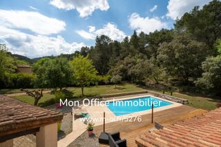  Maison � vendre 6 pi�ces 271 m� Peyrolles en provence