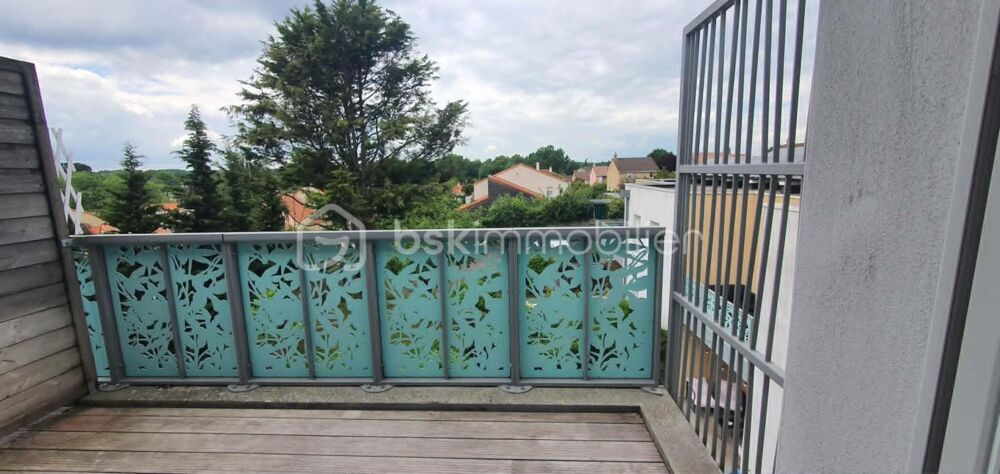 Vente Appartement Appartement moderne avec balcon - Opportunité rare au dernier étage Bouguenais