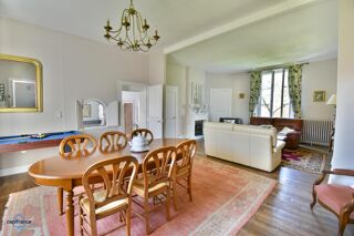  Maison � vendre 7 pi�ces 219 m�