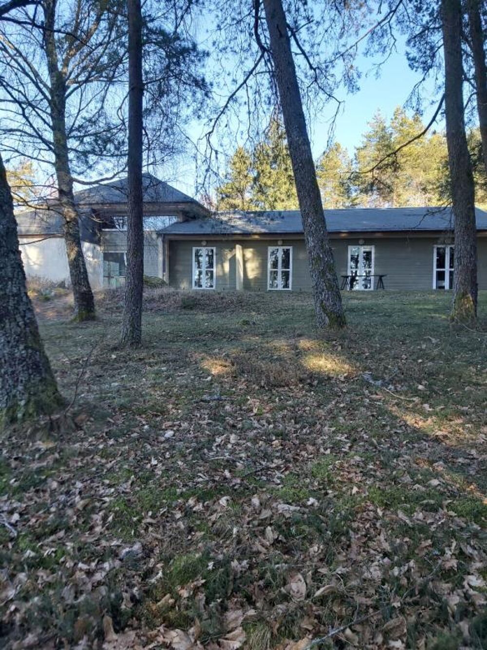 Ensemble immobilier 3700 m²