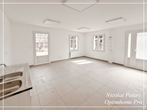 ? &Agrave; louer � Local de bureaux neufs &agrave; proximit&eacute; d'Estr&eacute;es-Saint-Denis 450 60190 Estrees saint denis