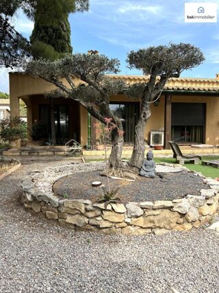  Villa  vendre 5 pices 164 m