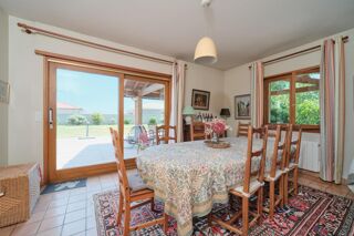  Villa à vendre 8 pièces 200 m²
