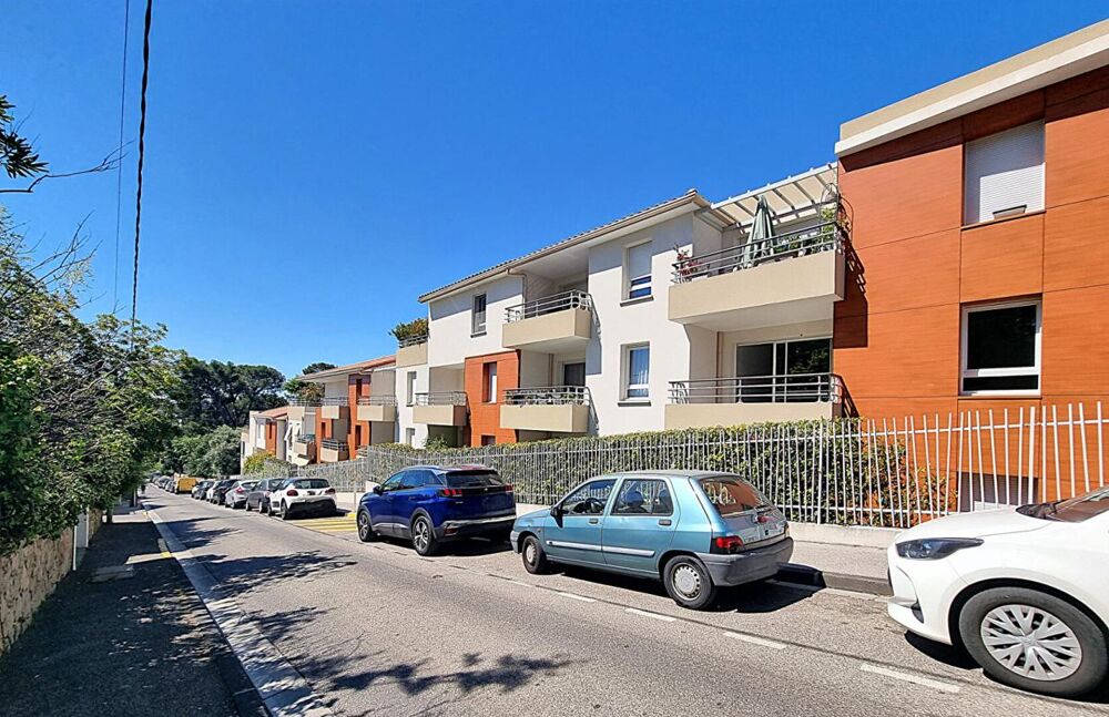 Appartement 2 pièce(s) 49 m2 Toulon Est