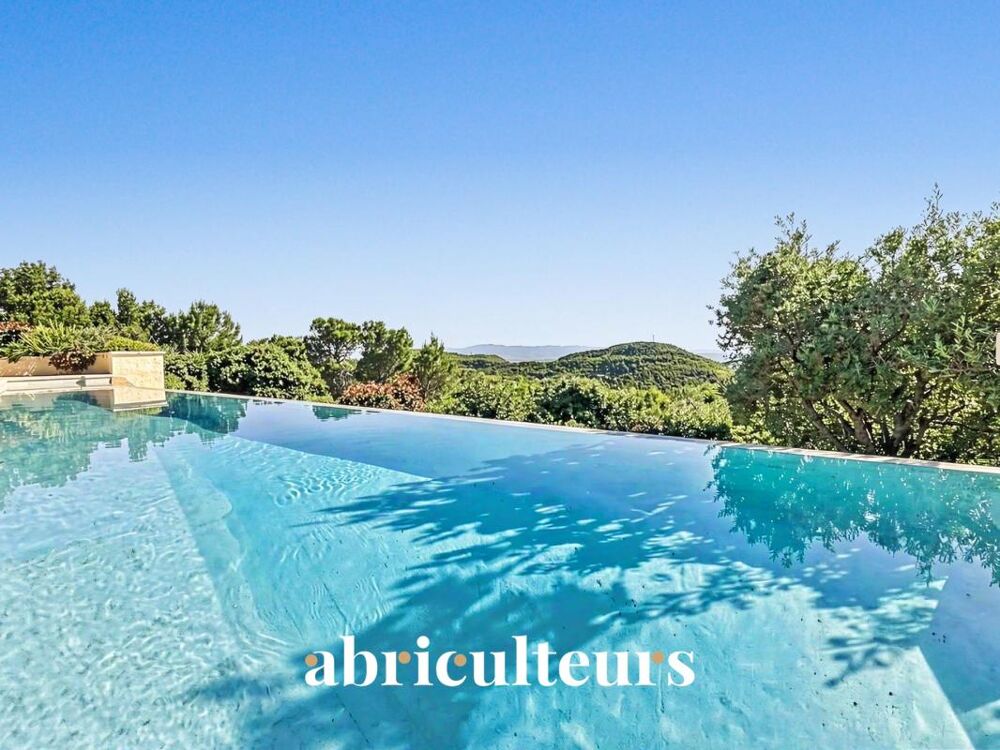 Maison 9 pièces 296 m² · à Rognes · 296 m² · 1 390 000 €