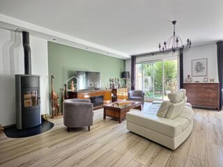 Vente Maison CARRIÈRES-SUR-SEINE - MAISON FAMILIALE DE 195 m² AU CŒUR DU CENTRE-VILLE Carrieres sur seine