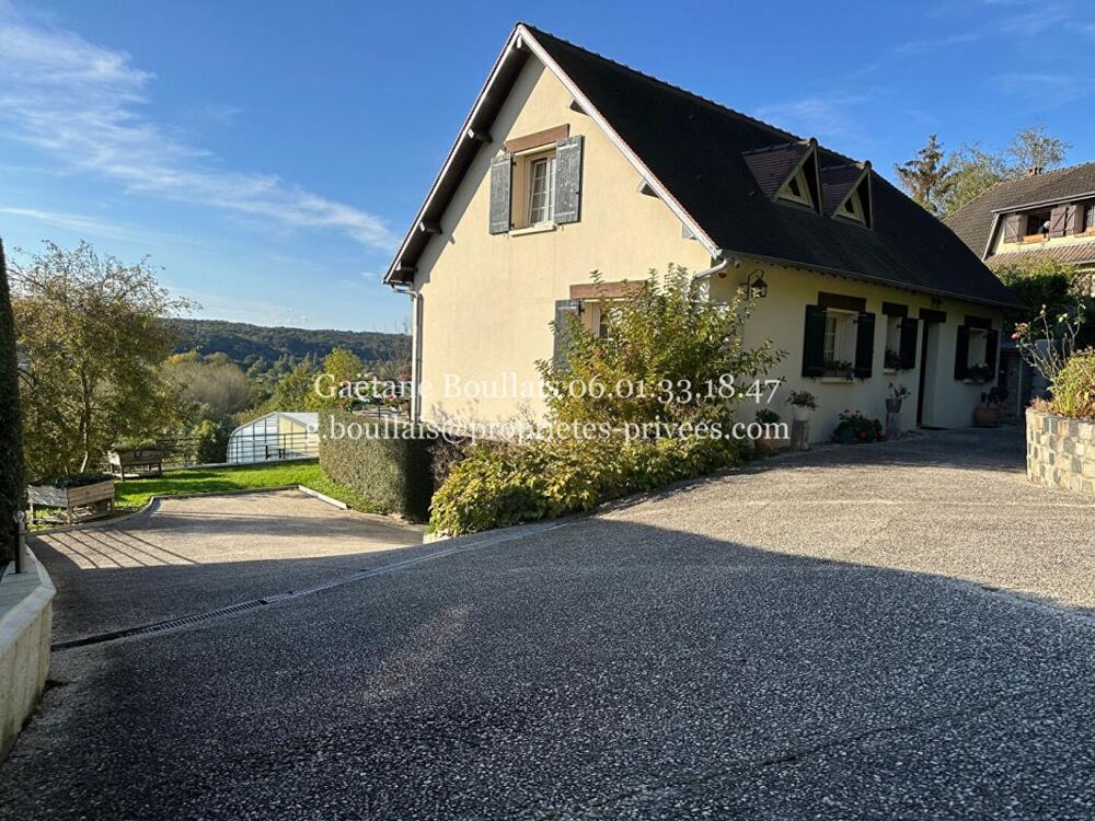 Maison proche BRIONNE 154.50 m2 4 chambres sous-sol piscine 294.000