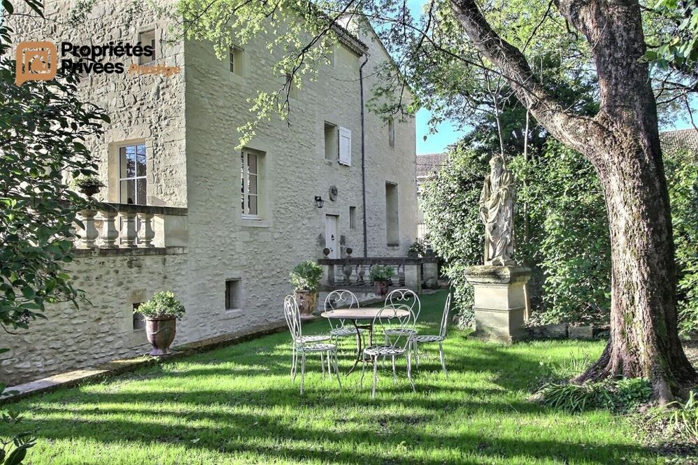 � vendre  Propri�t�/ch�teau Uz�s (30700)