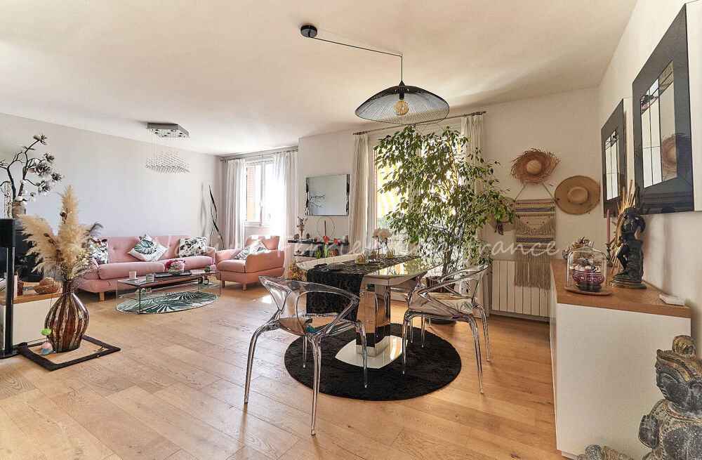 T3 rénové intégralement  balcon - Calme absolu & plein Sud ?