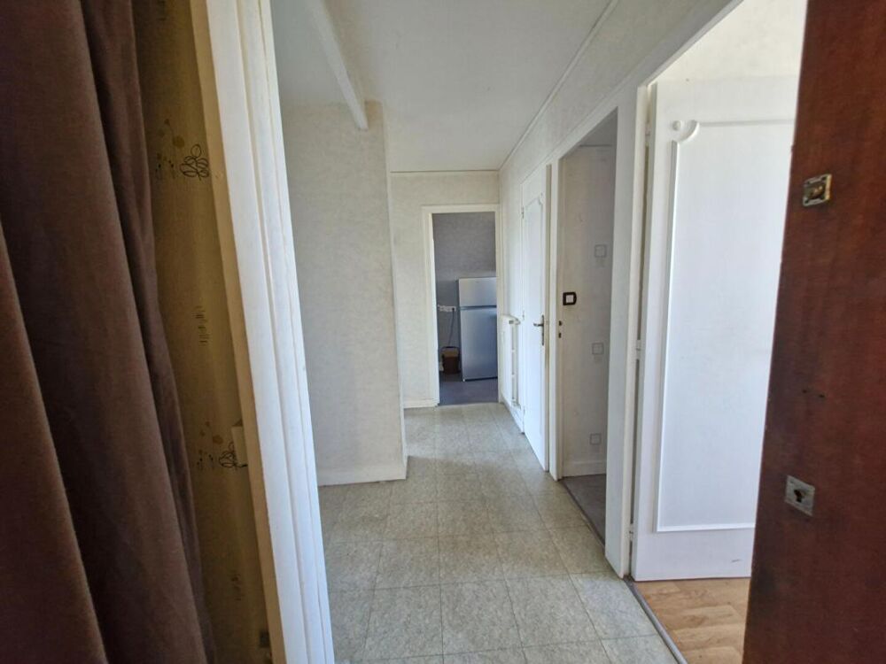 ROANNE - APPARTEMENT T3