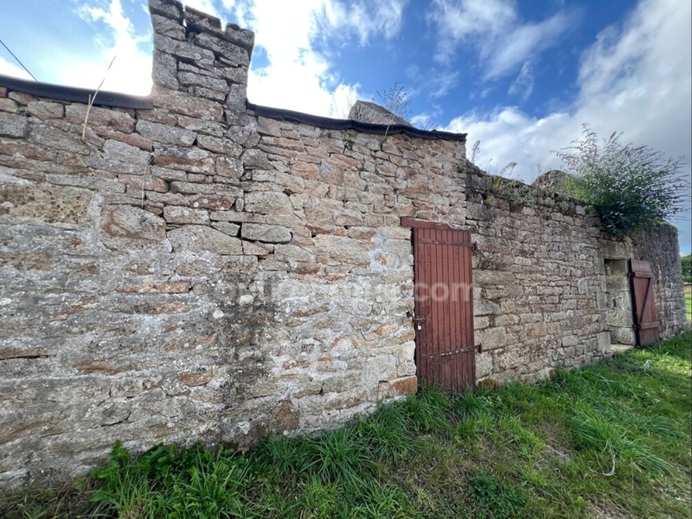 Vente Terrain Terrain à bâtir de 830 m2 viabilisé avec bâtisses en pierre à rénover à Tourch (29) Tourch