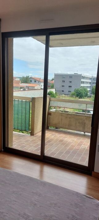  Appartement à louer 1 pièce 28 m²