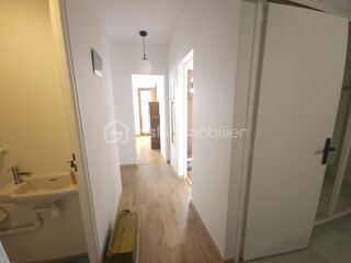  Appartement à louer 4 pièces 85 m²