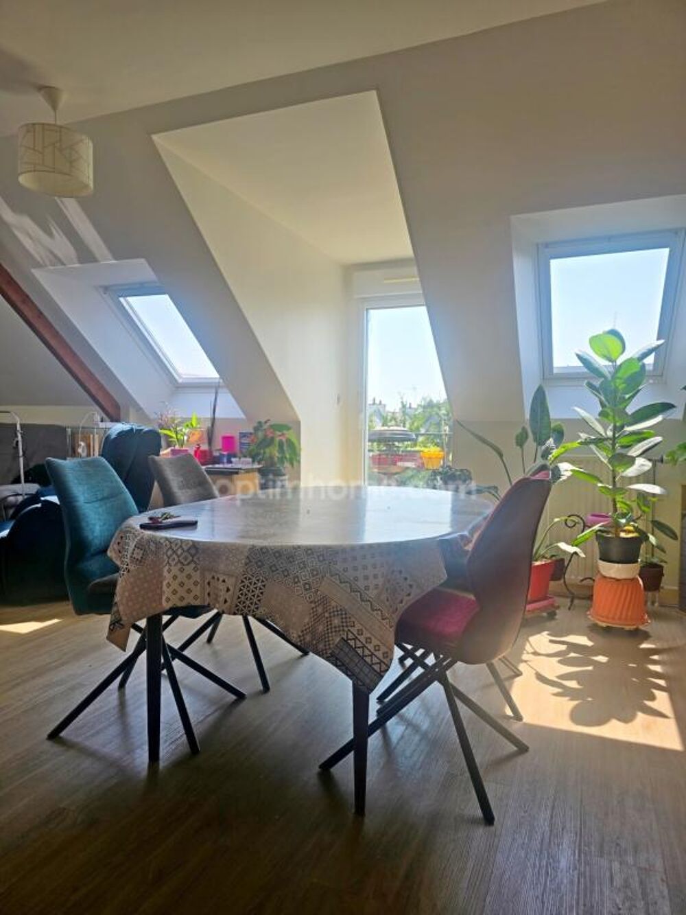 Vente Appartement PLOËRMEL CENTRE 56800, RESIDENCE RECHERCHEE,  DERNIER ÉTAGE AVEC ASCENSEUR, T3 avec GARAGE ET CAVE Ploermel