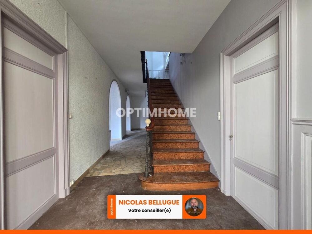Maison 8 pièces 230 m² · à Lauzun · 230 m² · 235 000 €
