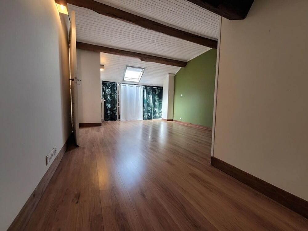 Vente Maison Maison à vendre 5 pièces LUSSANT (17) Lussant