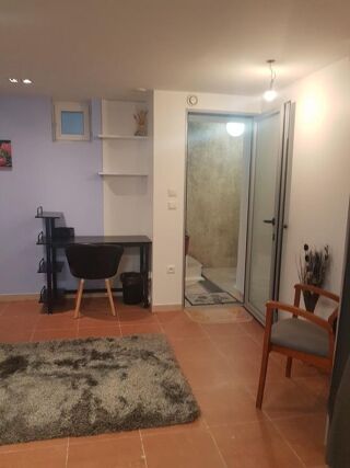  Appartement à louer 1 pièce 25 m²