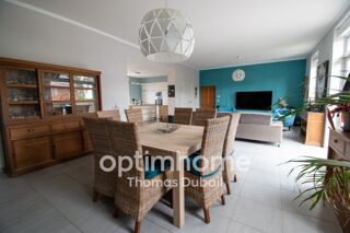  Maison à vendre 10 pièces 251 m²