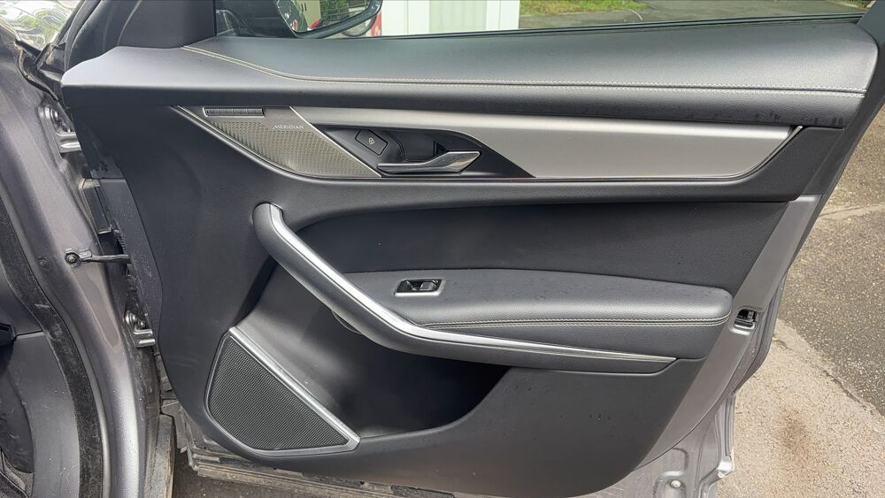 F-PACE 2.0 D 204 mHEV AWD BVA8 R Dynamic 2021 occasion 92390 Villeneuve La Garenne