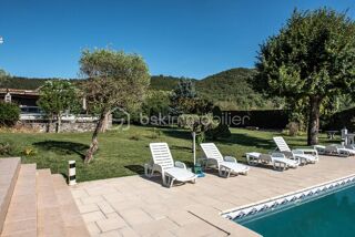  Propri�t�/ch�teau � vendre 15 + pi�ces 340 m�