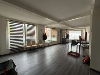  Immeuble à vendre 12 pièces 318 m²