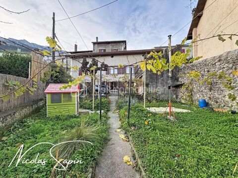   Maison de 108m2 sur un terrain de 320m2 Maison - 5 pi�ce(s) - 108 m�