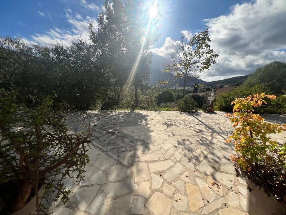 � vendre  Maison Alata (20167)