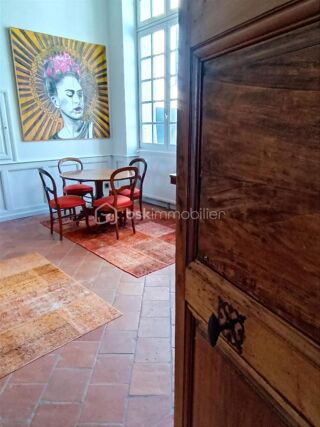  H�tel Particulier � vendre 15 + pi�ces 650 m�