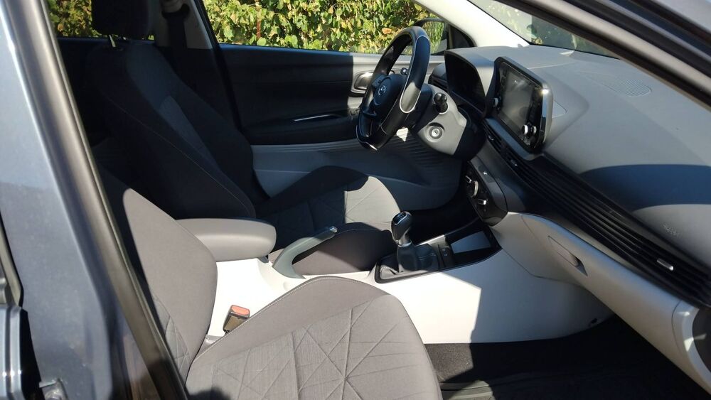Bayon 1.0 T-GDI 100 Intuitive - Entretien constructeur 2024 occasion 44160 Pontchateau