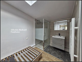  Immeuble à vendre 8 pièces 204 m²